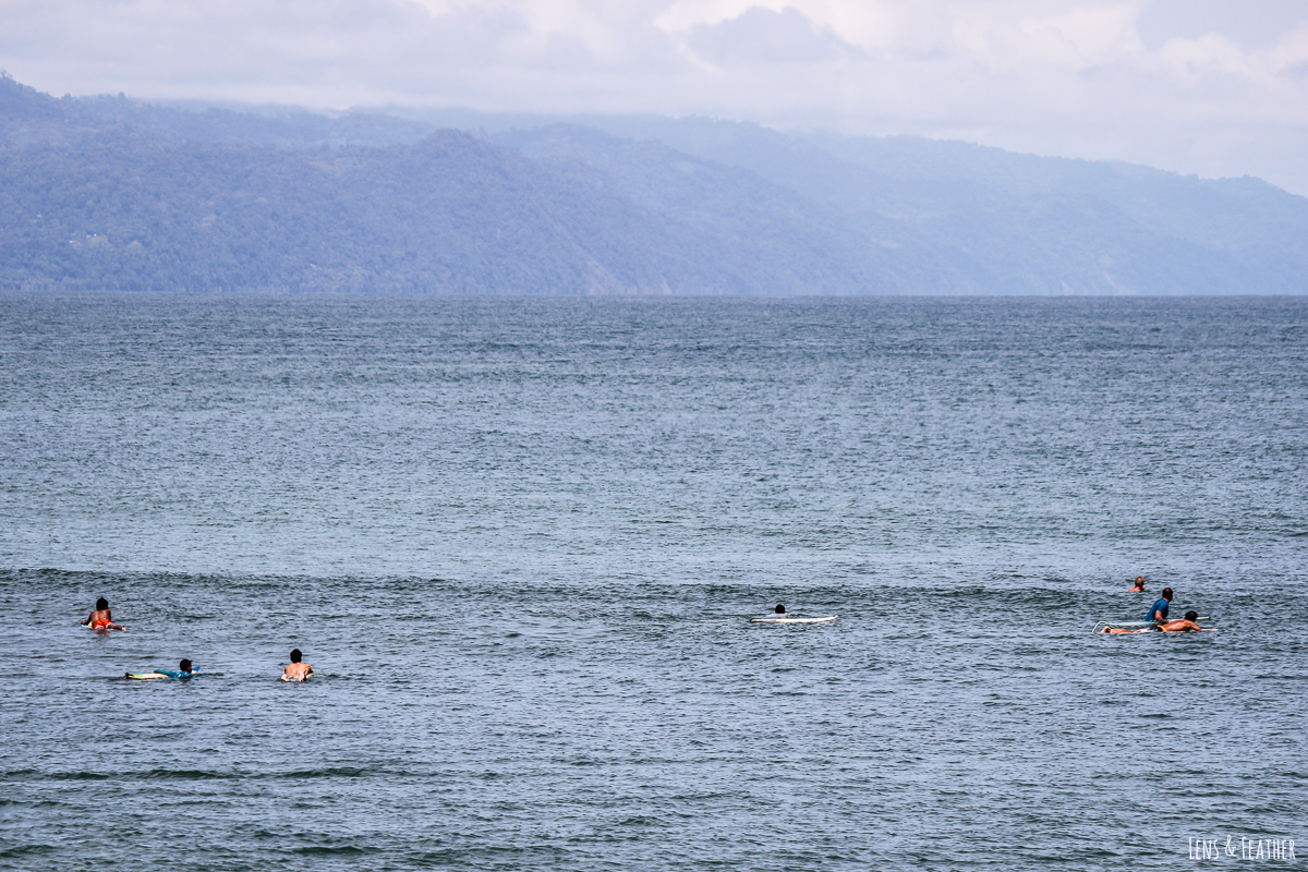 Surfer an der Playa Pan Dulce